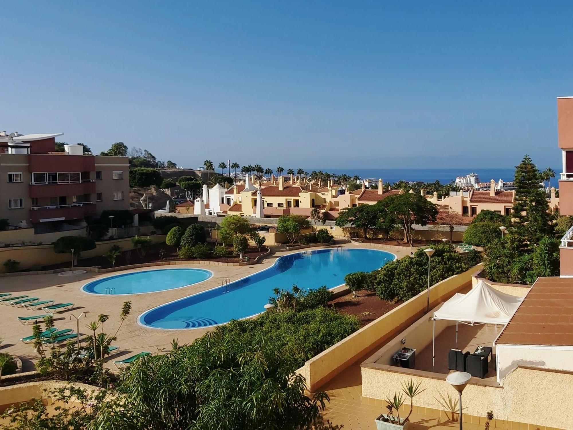 Live Costa Adeje Terraza Y Piscina Apartment Exterior photo